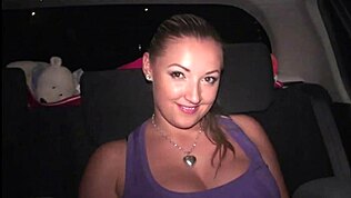 Krystal Swift Orgi Awam Tengok Dari Tingkap Kereta