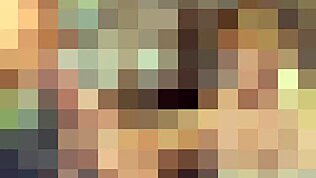 بتخليه يمص كل أصابع رجليها الحلوة الصغيرة في فيديو فتش أقدام