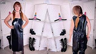 Colecție roșcatele în lenjerie fetiș vintage