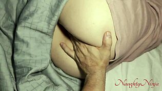 금기된 스텝맘과의 큰 폭풍 속 라이드