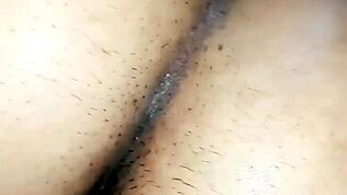 Alasti kävelyä kadulla isolla klitoriksella ja pienellä 18+ kyrvällä