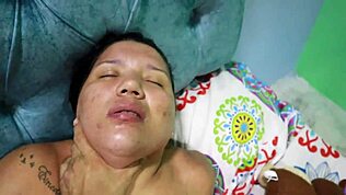 Pijpen met veel sperma in mond aan eind 😋