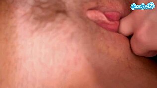 Lesbicas gostosas fodendo na mesa de sinuca