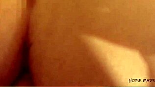 Anal mačeha: jebi me trdo z velikim kurcem v mokri pički?