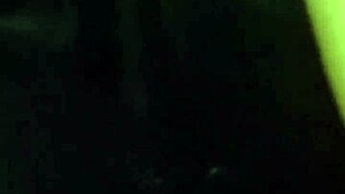 Сосед починил кровать и засадил мне всю свою толстую вергу в пизденку часть 2