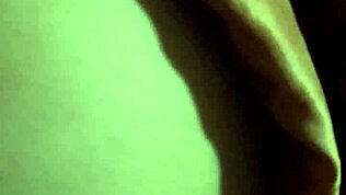 Olasz Nő Limában Mutatja a Szép Fehér Seggét