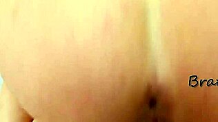 Stiefmama teilt College-Sexgeheimnisse in Reverse-Positionen