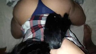 Aí o mexicano na rua perguntou se podia soltar meu leite com boquete