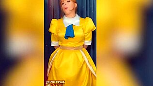 Penny Pax Berambut Merah Cantik Puaskan Diri Dildo Roleplay Petualangan