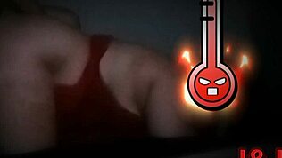 Tjock kvinna går på alla fyra för sin älskare i hemmagjord video