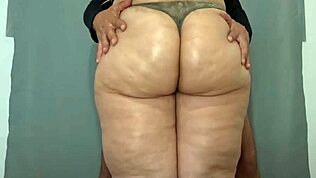 לבד בבית, הגיע הזמן לעבוד על התחת הגדול של החמות שלי, ביתי אמיתי