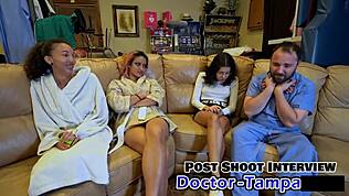 Dr. Tampa pregleda Arijo Nicole med letnim fizičnim v Floridi