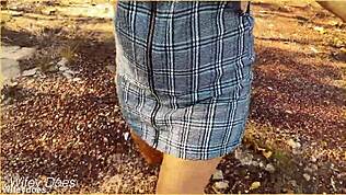 Unohdin laittaa alushousut hameen alle 😏