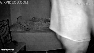 Cámara oculta de mi puta esposa con el vecino parte 4