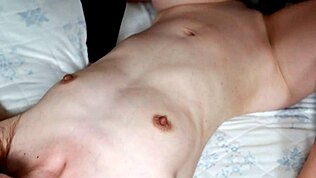 Milf japonesa Yū-san ama gozadas internas mais que o marido no vídeo caseiro