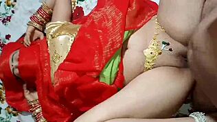 Esposa de Aldea India Follando con Hermanastro en Habitación xxx