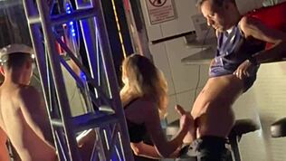 Orpheu'da vahşi suruba iri sikkler ve sakso!