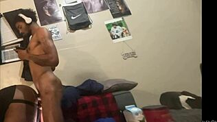 ¿Está su culo listo para follada intensa en perrito?