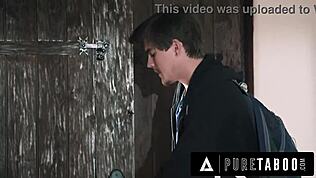 טאבו טהור דומות הפיכת גנגבנג בן חורג שיי סייטס רייגן פוקס לקסי לונה וסופיה לוק?