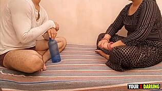 새엄마가 새아들과 진실게임 하다가 집에서 친밀한 만남으로 이어져