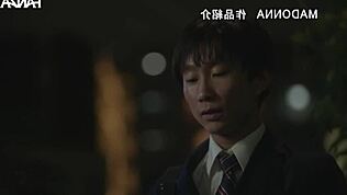 Моята заварена майка ми даде подарък за завършване