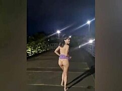 Amateurs giving to strangers in deserted street