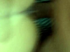 Suka pantat ketatnya pas ngecret di dalem