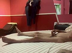 Casal Explores Masturbation in Front and Back 17 😏