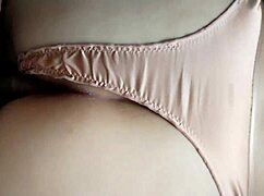 LATINA WITH BIG ASS GETS FUCKED DOGGYSTYLE, WET AND WILD