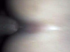 ella ya no puede más durante el anal intenso