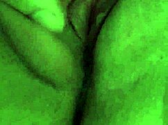 Me fingering my girl's fat pussy with toys and moaning 😩💦