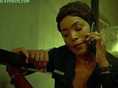 Angela Bassett in 9-1-1 S01E09 Scene