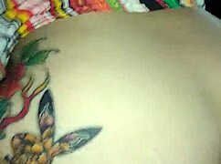 नलगोना बेब को लंड पर अच्छे से चढ़ाया गया