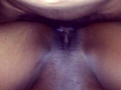 Yo, bu vahşi arka koltuk facial'ini sıcak ebony amatörle gör!