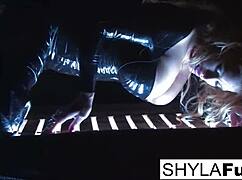 i'm sexy shyla stylez doing my fetish thing