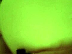 le gusta en cuatro y que se lo ponga hasta el fondo