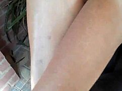 Játszom a lábammal és úgy felizgulok a lábjátékban