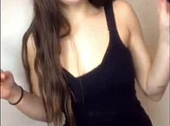 babe looks so sexy on webcam
