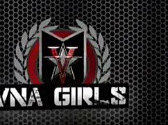 Watch Penny Pax suck pussy like a pro?