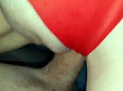 เมียผมผมแดงสุดร่าน อมควยแล้วถูหีเปียกๆ ใส่ผมจนแตกในร้อนๆ!