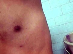 i'm this indian gay bottom doing my own golden shower