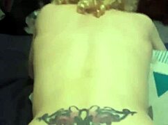 i watch justin and niki on webcam