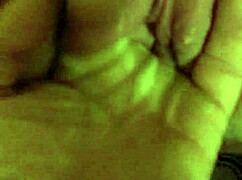 Lipslit isn't shy, watch her finger her pussy on camera!