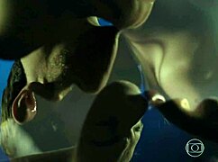 Can you help identify this teen actress?