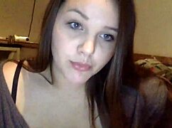 Young Milf With Chubby Figure