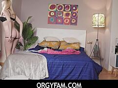 ¡Soy Paola Hard, me aburrí con mi lencería sexy, Jesús se puso caliente y me folló duro!