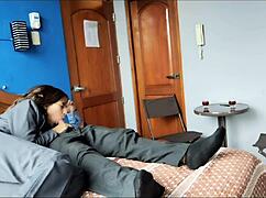 follando me a la agente inmobiliaria