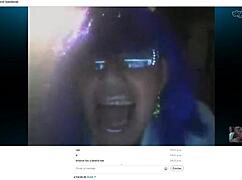 carol banderas shows off mexican webcam performance