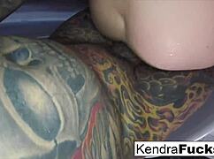 Weken in groot bad, maar dan hardcore neuken?