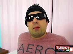 Hey, Catherine, who’s this hot friend you brought? Let’s get wild with anal play - Frotinha Porn Star!